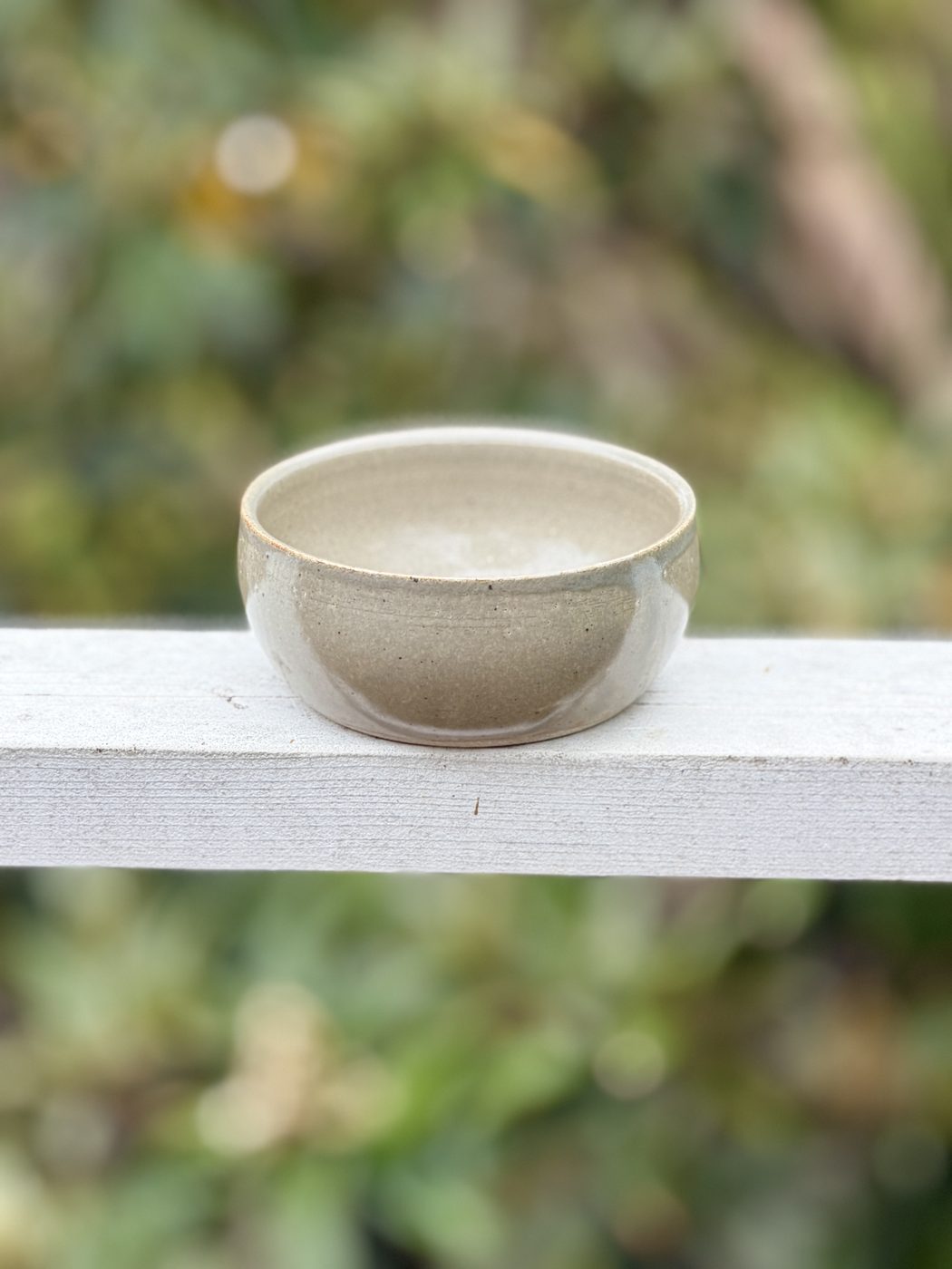Stoneware medium Greige satin bowl, handmade by Suzanne Luna